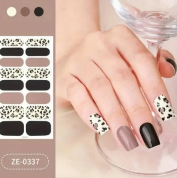 3 FOR $15 💟💟 Self Adhesive Nails Wrap - Picture 5 of 5